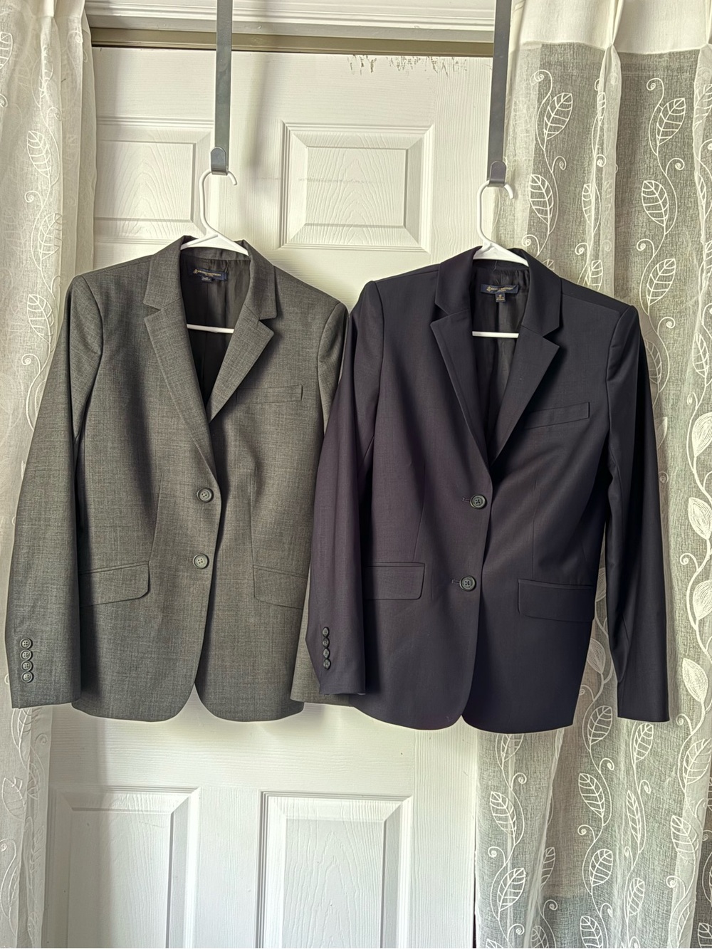 2 pieces bundle Brooks Brothers Women's Blazers 88% wool blended size 10
